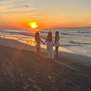 Meet your Posher, Mia